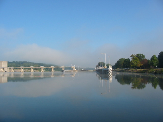 Cheatham Lock and Dam.jpg